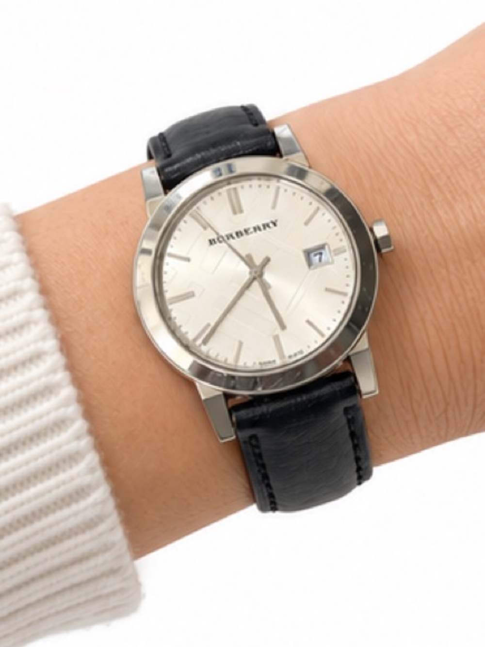 Authentic Burberry BU9105 The City Women’s Watch Black Leather Swiss 34mm